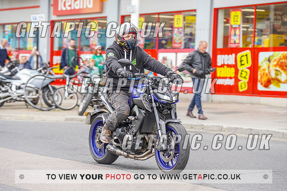 RS2205_2154