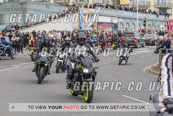 RS2205_12996