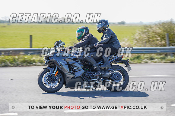 RS2204_2531