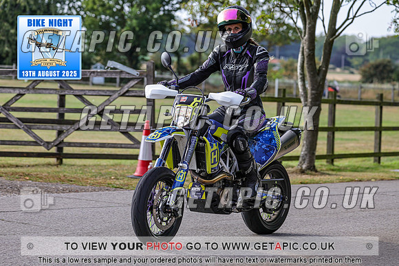 PR2508-08118_LOGO_ON_PHOTO