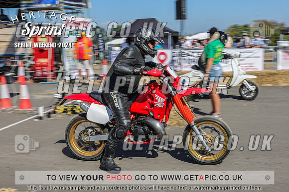 PR2408-02554-C_LOGO_ON_PHOTO