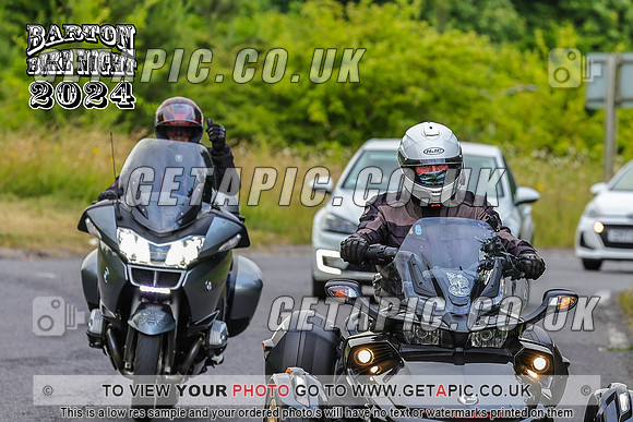 PR2407-3988_LOGO_ON_PHOTO