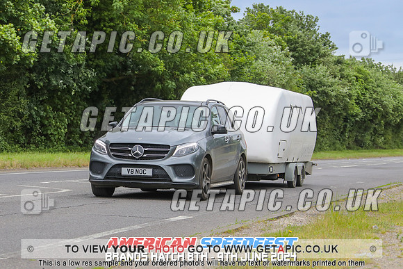 GP2406-7793_LOGO_ON_PHOTO