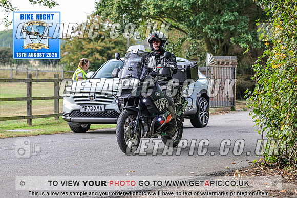 PR2508-09841_LOGO_ON_PHOTO