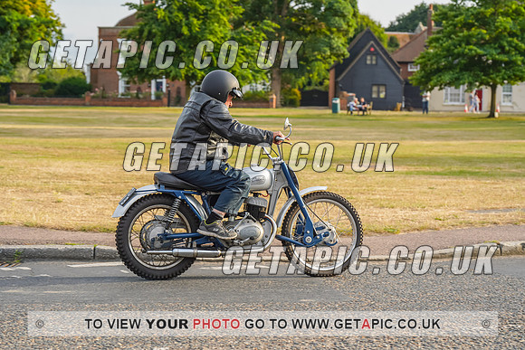 RS2207_8743