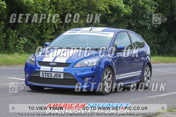 GP2406-6930-C_LOGO_ON_PHOTO